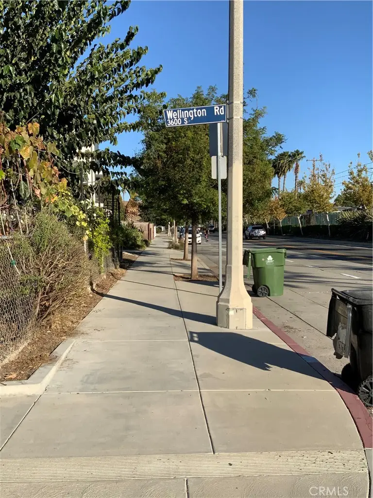 3815 Exposition Boulevard, Los Angeles, CA 90016 - #3