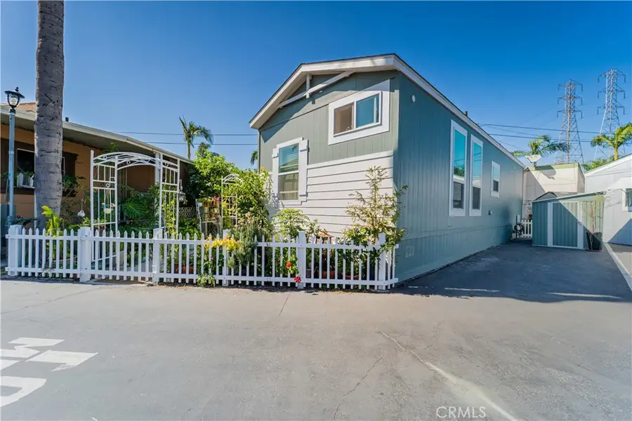 8811 Park St #83, Bellflower, CA 90706 - #2