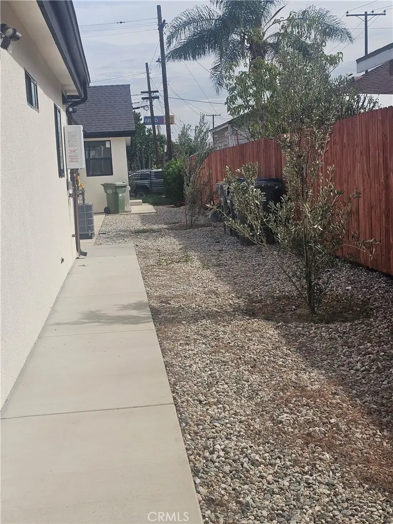 1057 S Alma, Los Angeles, CA 90023 - #2