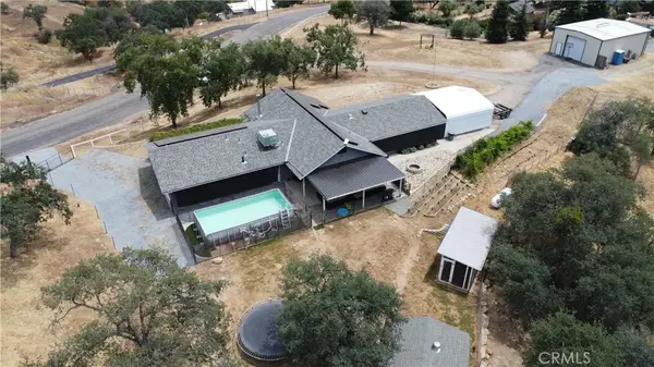 33708 Bronco Lane, Squaw Valley, CA 93675