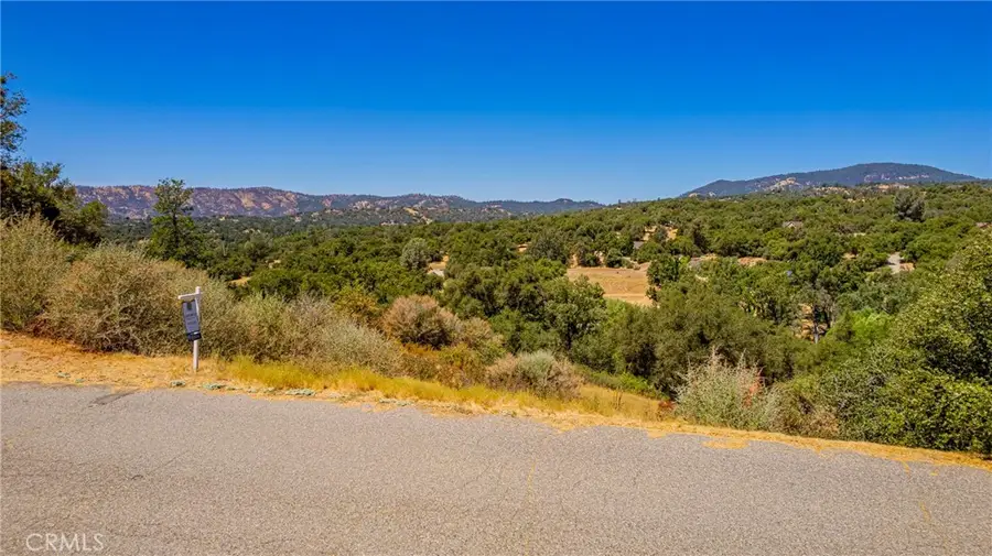 16 Lulniu, Ahwahnee, CA 93601 - Image #2