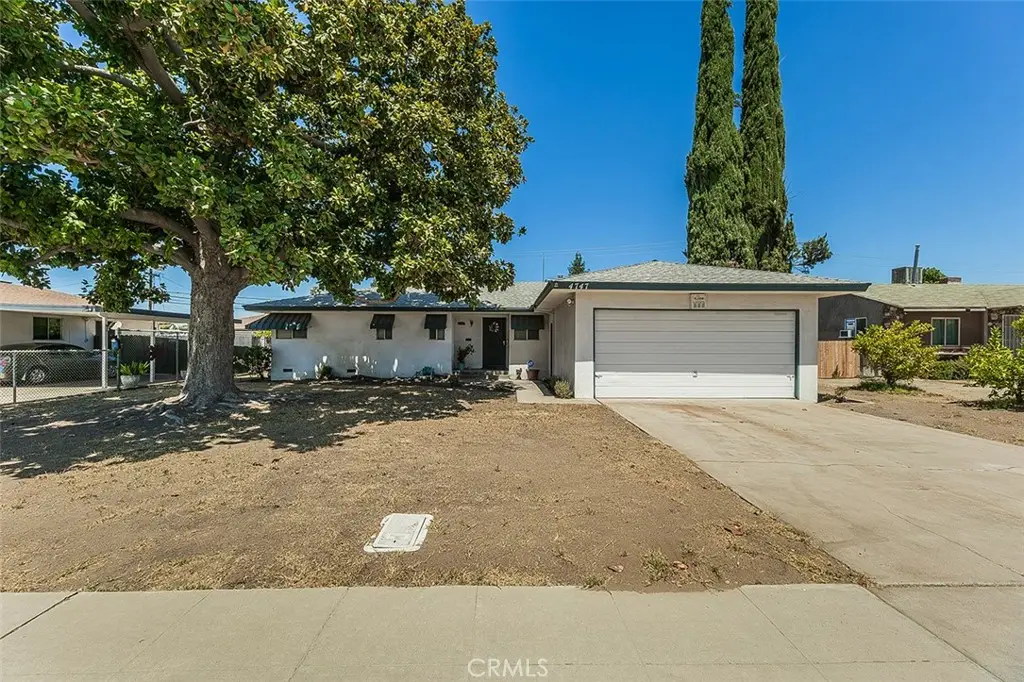 4747 E Clinton Avenue, Fresno, CA 93703 - Image #1