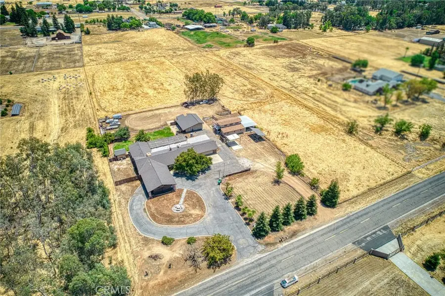 5400 Amber Avenue, Clovis, CA 93619 - Image #3