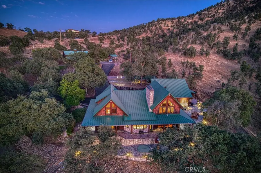 12755 Rusty Spur Ln, Clovis, CA 93619 - Image #2