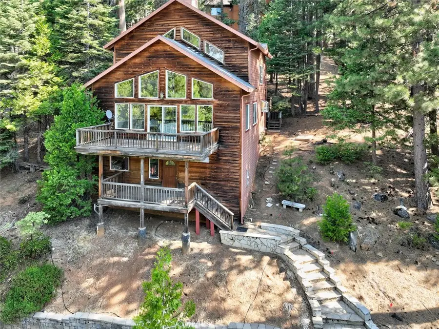 7244 Yosemite Park Way, Yosemite West, CA 95389 - Image #2