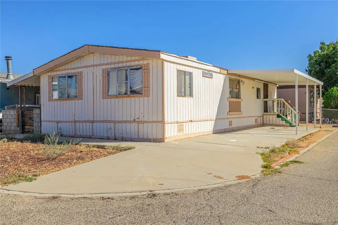 6880 Rea Avenue, California City, CA 93505 - #1