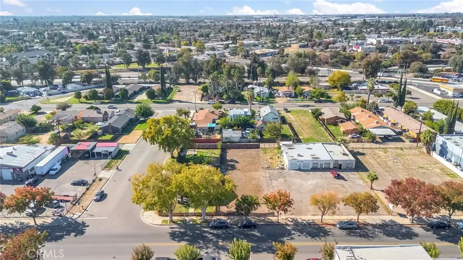 724 S Gateway, Madera, CA 93637 - Image #3