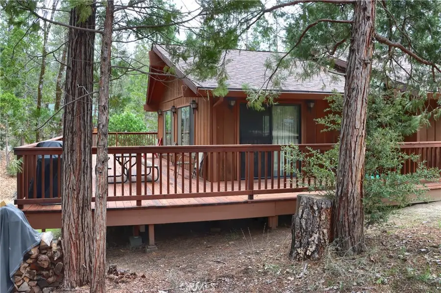 8041 Chilnualna Falls, Wawona, CA 95389 - #2