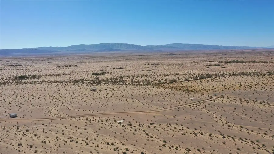 5 Indian Trail, Twentynine Palms Yucca Valley, CA 92277 - #2