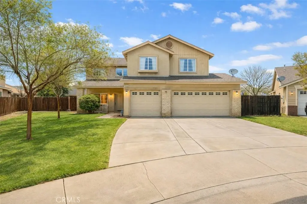 3232 N Zion, Hanford, CA 93230 - #1
