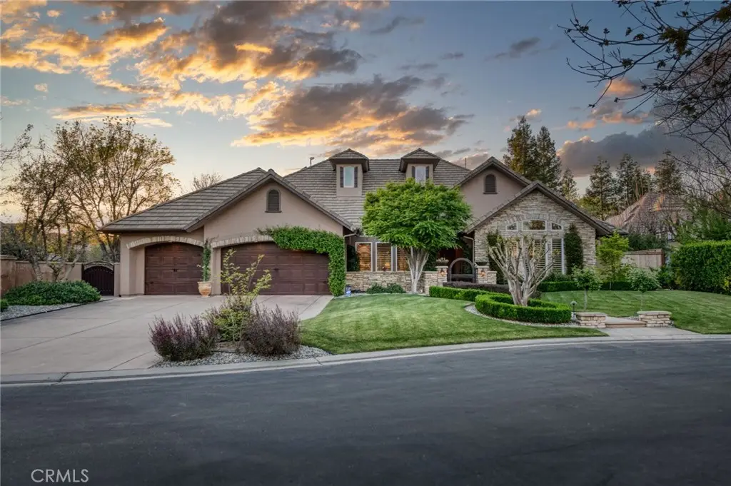 3350 E Via Montiano, Clovis, CA 93619 - #1