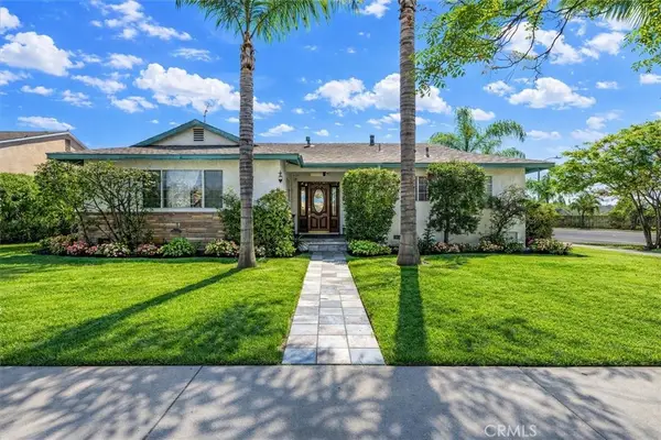 9370 Dorrington, Arleta, CA 91331