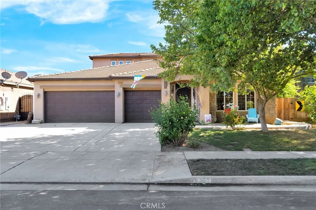 6367 E Dayton Avenue, Fresno, CA 93727 - #1