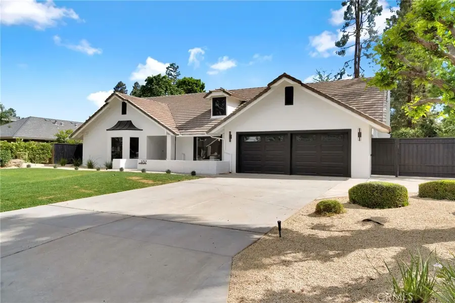 3737 W Minarets Avenue, Fresno, CA 93711 - #2