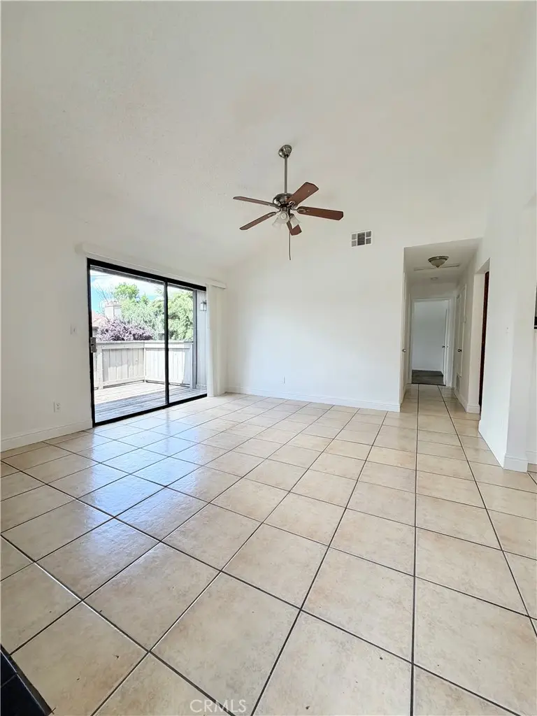 1190 S Winery Avenue #289, Fresno, CA 93727 - #3