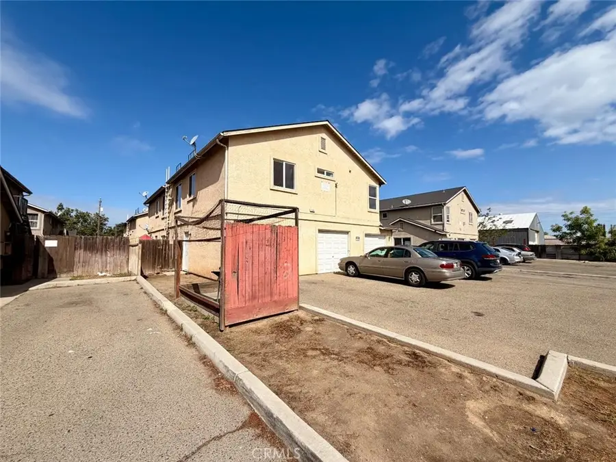 1361 N Archie Avenue, Fresno, CA 93703 - #2