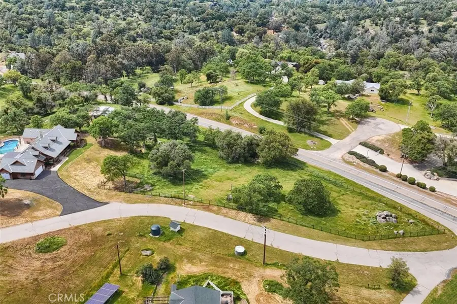 32028 Cattle Way, Coarsegold, CA 93614 - #2