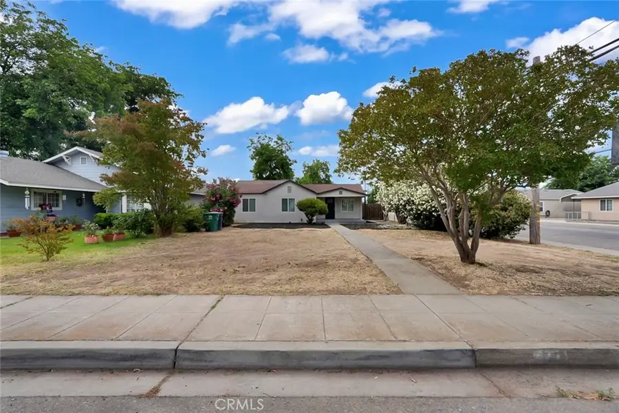 421 Orange Avenue, Chowchilla, CA 93610 - #3