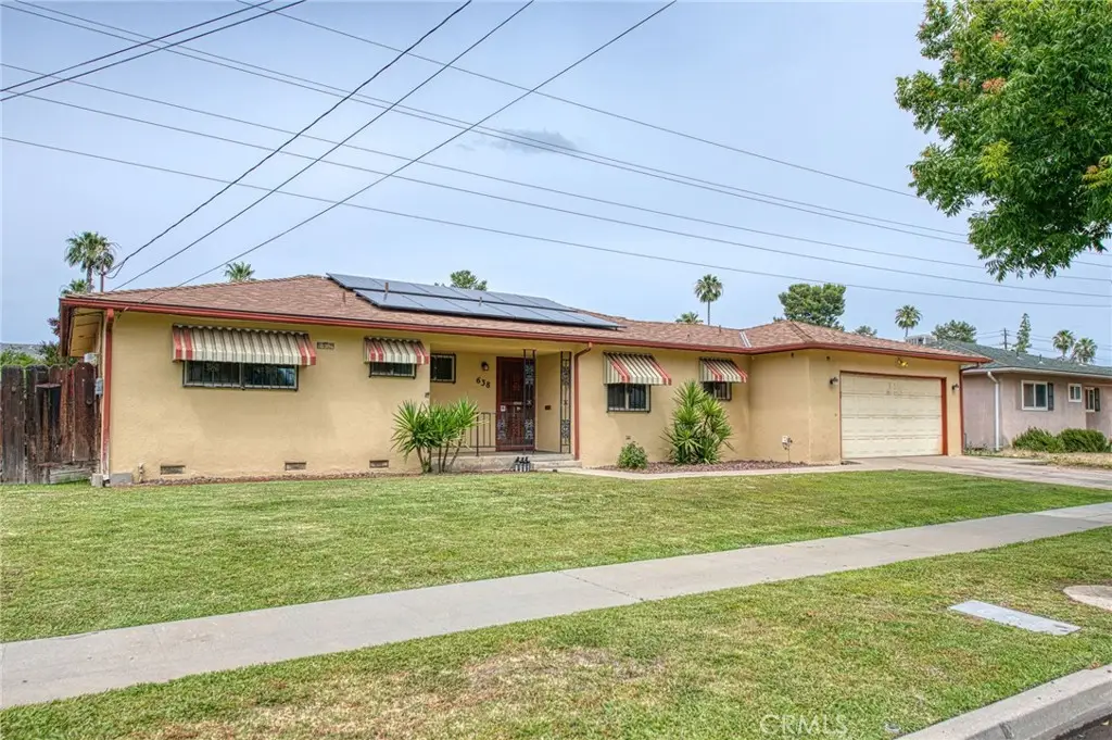 638 W Sussex Way, Fresno, CA 93705 - #1