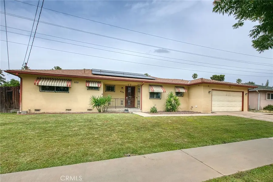 638 W Sussex Way, Fresno, CA 93705 - #2
