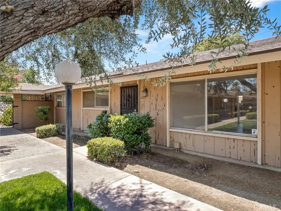 3725 N Fruit, Fresno, CA 93705 - #3