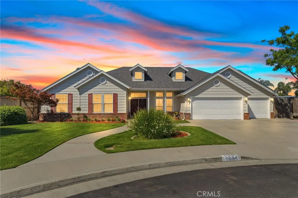 1995 Bergren Court, Kingsburg, CA 93631 - #1