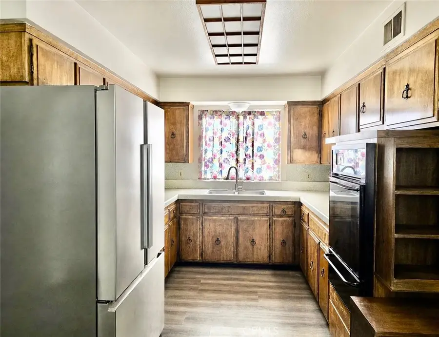 1445 Fordham Avenue, Clovis, CA 93611 - #2