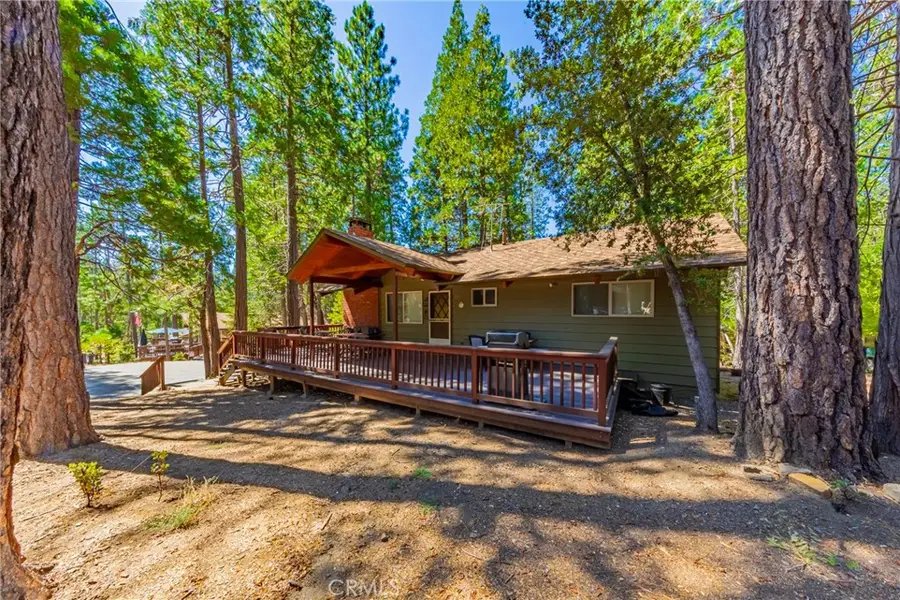 8005 Cedar, Wawona, CA 95389 - #2