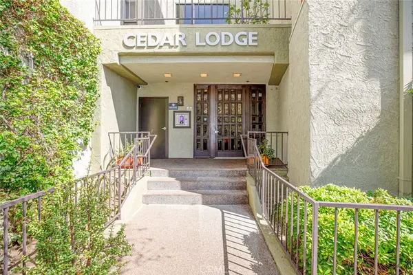2018 Griffith Park Boulevard #109, Los Angeles, CA 90039