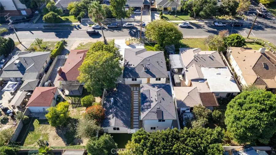 6842 Cedros Avenue, Van Nuys, CA 91405 - Image #2