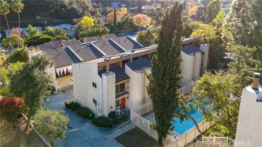 1881 Alpha Road #8, Glendale, CA 91208 - Image #3