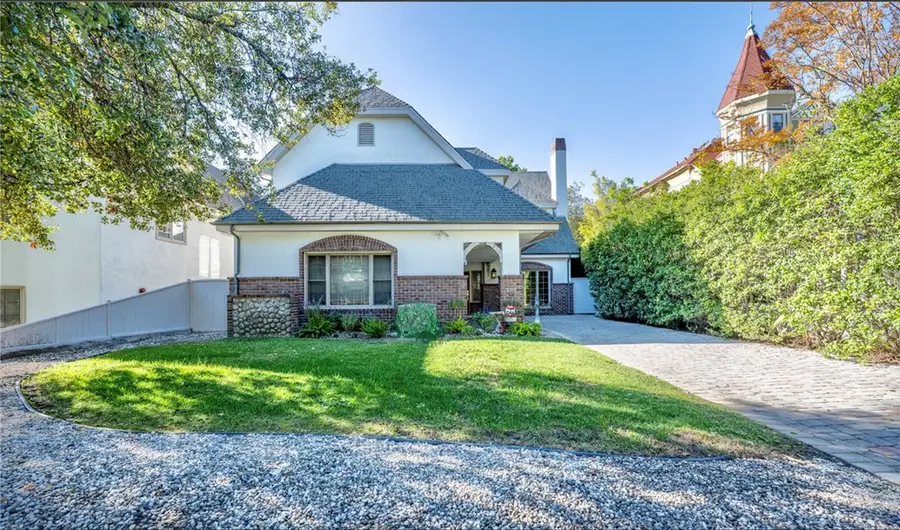 217 N Lima, Sierra Madre, CA 91024 - Image #2