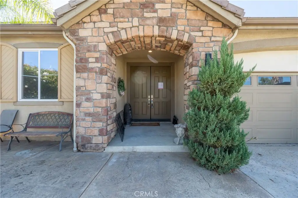 29276 Discovery Ridge, Saugus, CA 91390 - #1