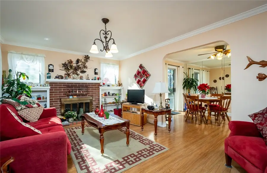 1437 N Sierra Bonita Avenue, Pasadena, CA 91104 - Image #3