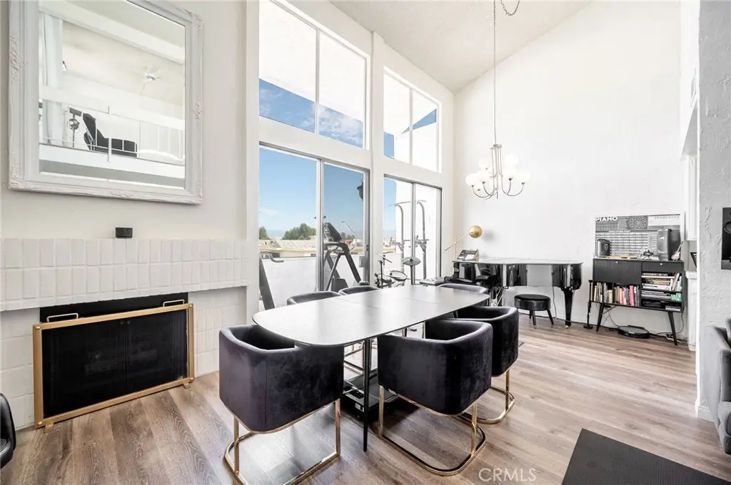 5310 Zelzah #312, Encino, CA 91316 - Image #1