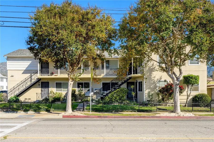 198 W Elmwood, Burbank, CA 91502 - Image #2