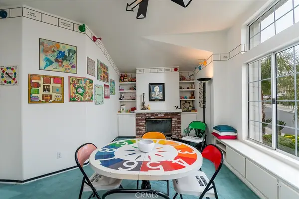 21714 Agajanian Lane, Saugus, CA 91350