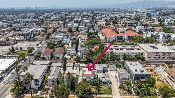 519 N Alexandria, Los Angeles, CA 90004