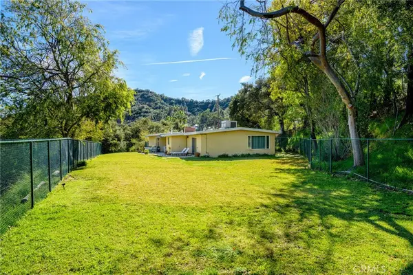 3770 Hillway Drive, Glendale, CA 91208