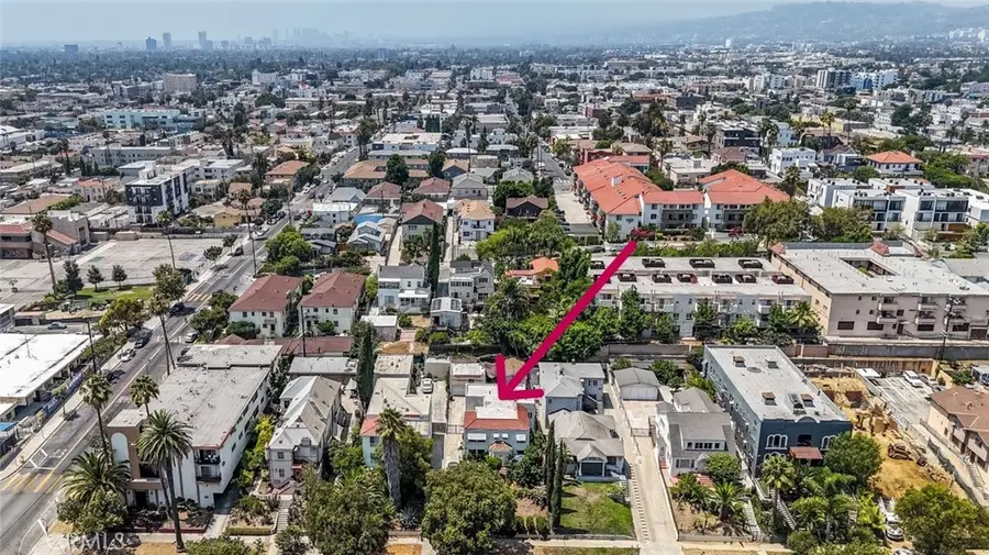 519 N Alexandria, Los Angeles, CA 90004 - #2