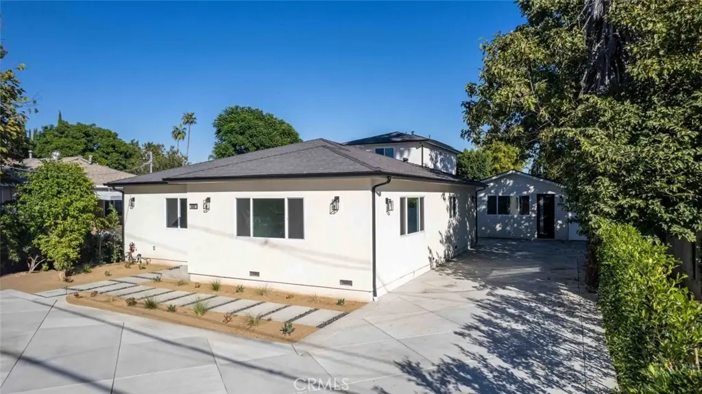 6842 Cedros Avenue, Van Nuys, CA 91405 - #1
