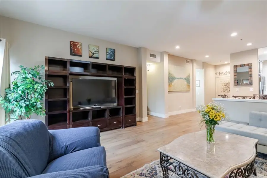 10604 Valley Spring Lane #105, North Hollywood, CA 91602 - #3