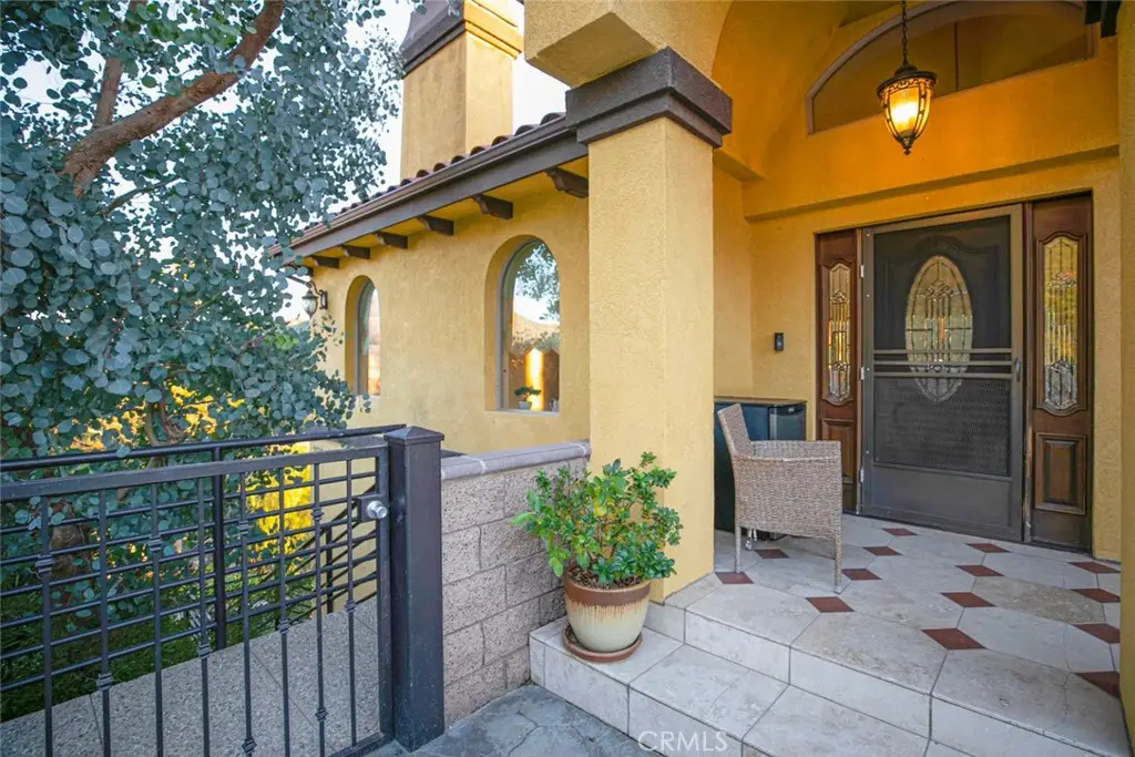 9336 Wayside Drive, Sunland, CA 91040 - #1