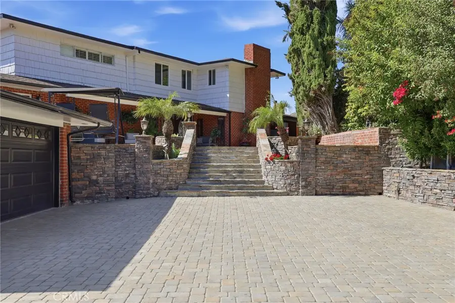 1558 Remah Vista, Glendale, CA 91207 - #3