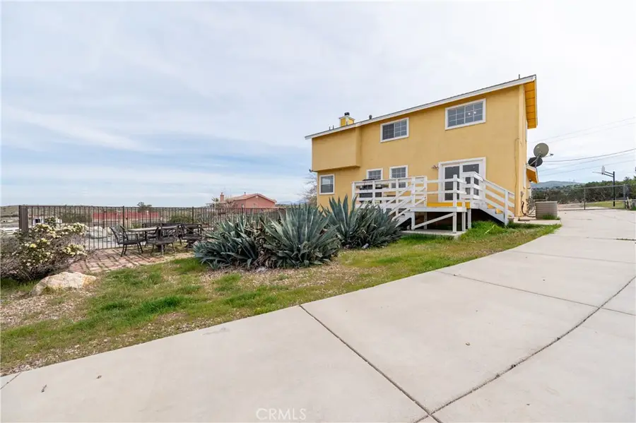 957 Sierra Hills Lane, Palmdale, CA 93550 - #3