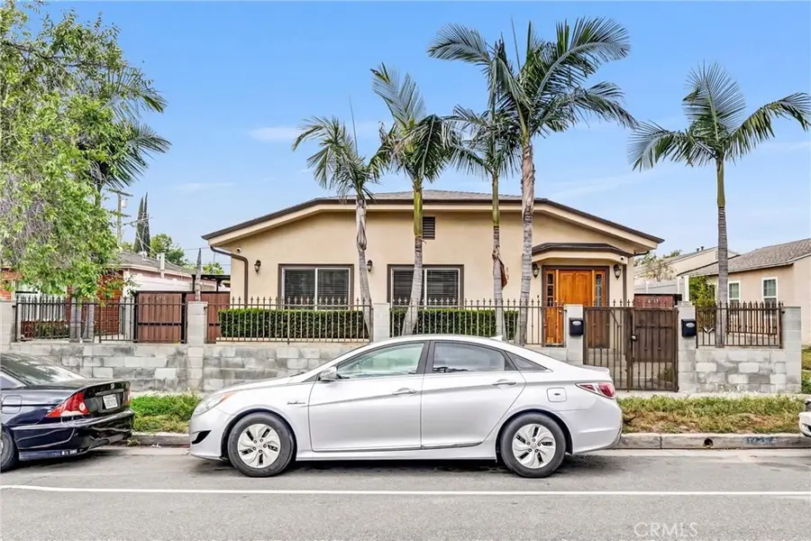 6711 Clybourn, North Hollywood, CA 91606 - #3