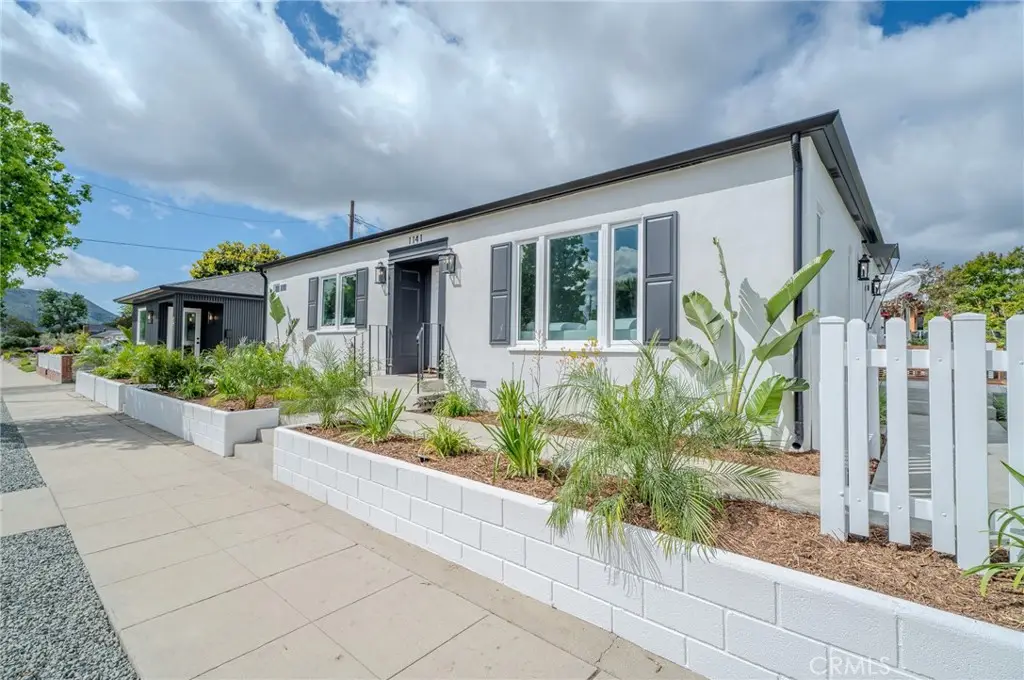 1141 N Lima Street, Burbank, CA 91505 - #1