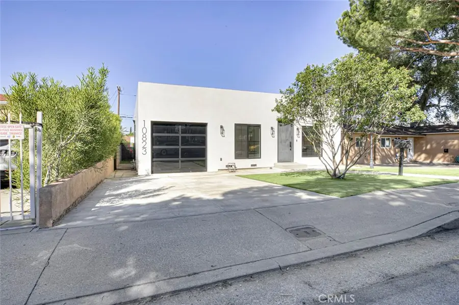 10823 Parr, Sunland, CA 91040 - #2