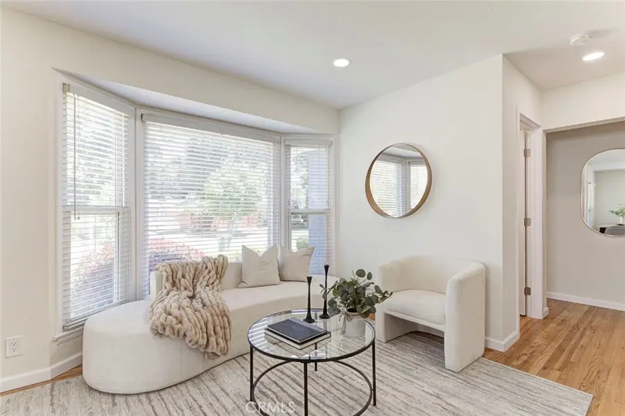 6413 Jamieson, Reseda, CA 91335 - #3
