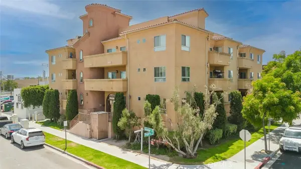1515 Grismer Avenue #302, Burbank, CA 91504